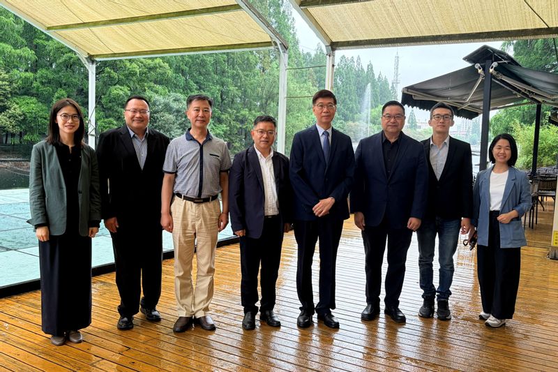 公开信息按发布时间滚动